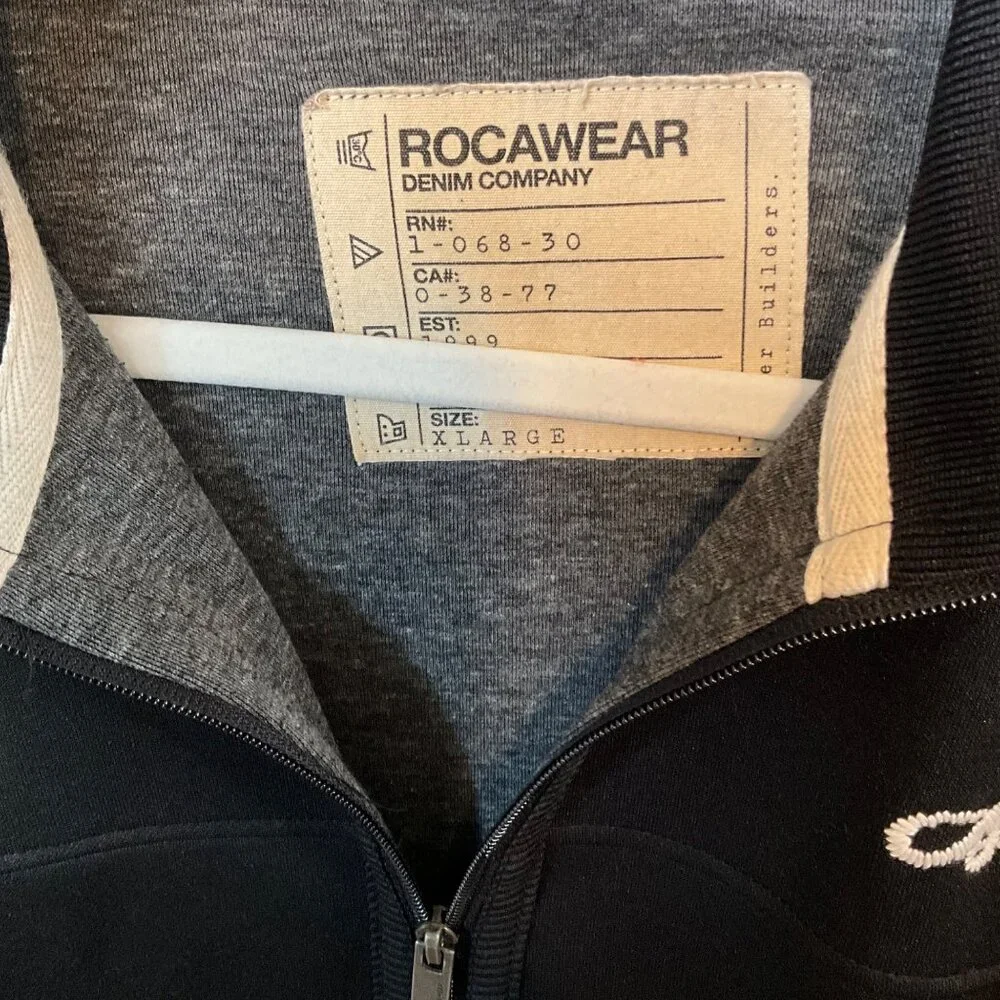 Rocawear Black Extra‎ Large  Polyester Jacket Zip Pockets Contrasting Under Arm
